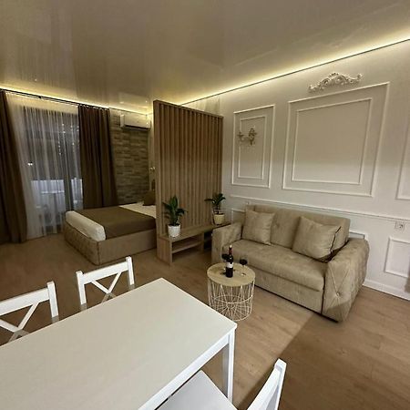 Moonlight Apart-Hotel Batum Dış mekan fotoğraf